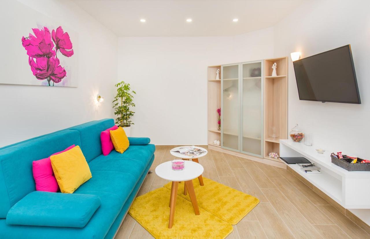 מליני Boutique Flamingo B&B מראה חיצוני תמונה